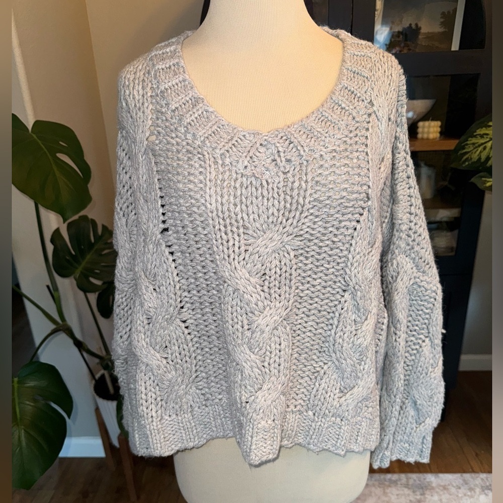 Cable knit altar d'state cropped oversized gray sweater size Small